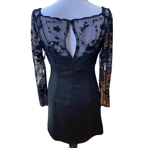 Alfred Sung Black Lace Embroidered Long Sleeve Formal Sheath Evening Dress Women - Picture 5 of 15